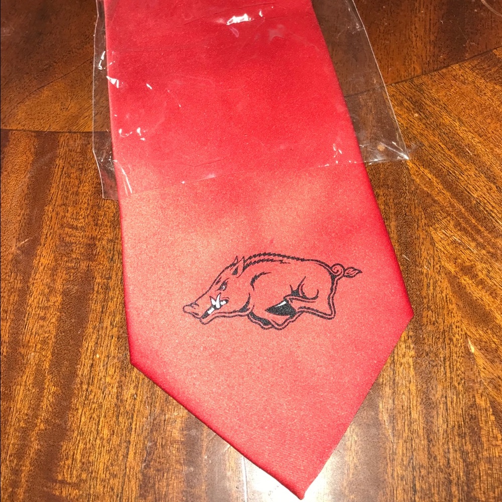New Arkansas Razorback neck tie